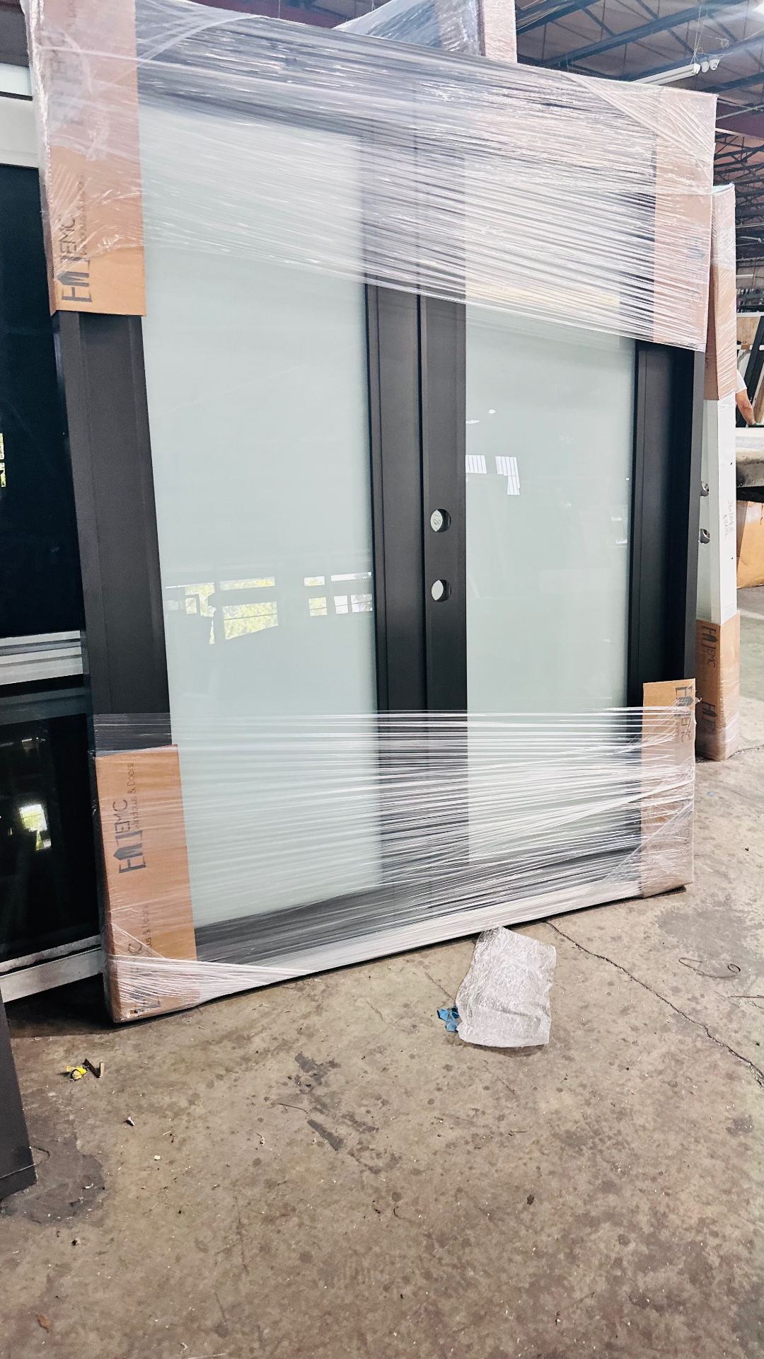 Puerta doble de impacto con cristal 7/16" certificada NOA Florida - Sanchez Impact 8
