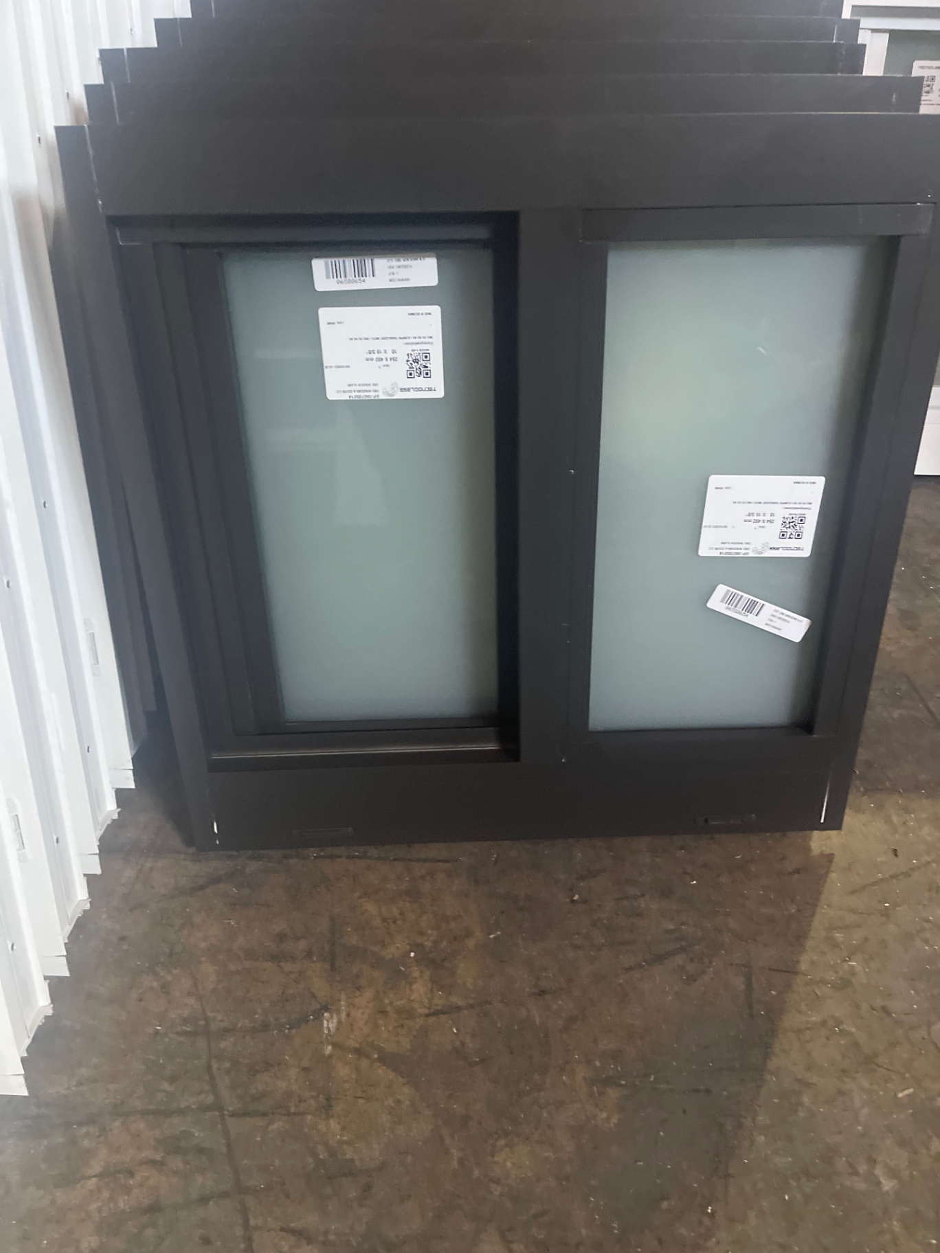 Ventana de baño de impacto cristal 5/16" - Sanchez Impact 6